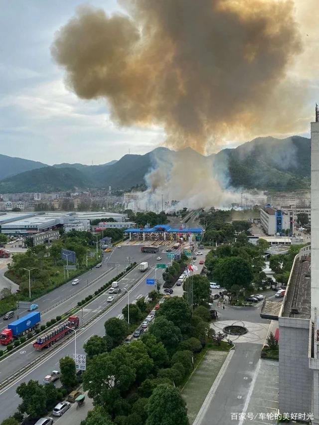 油罐車爆炸能量驚人，車飛房毀，為何威力那么